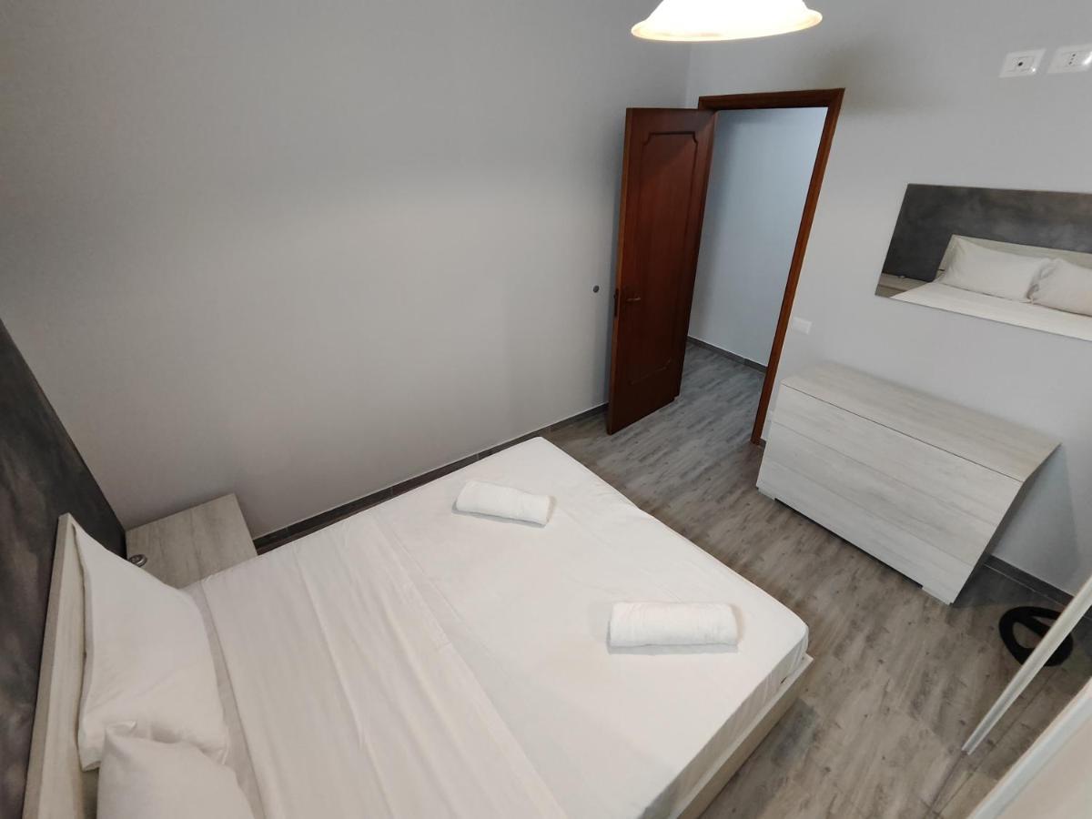 Sicily Travel Apartment'S 2 Giardini Naxos Exteriör bild