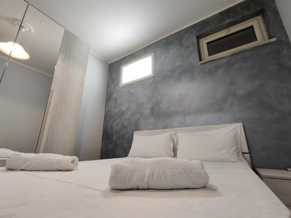 Sicily Travel Apartment'S 2 Giardini Naxos Exteriör bild