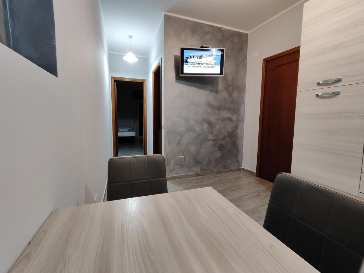Sicily Travel Apartment'S 2 Giardini Naxos Exteriör bild